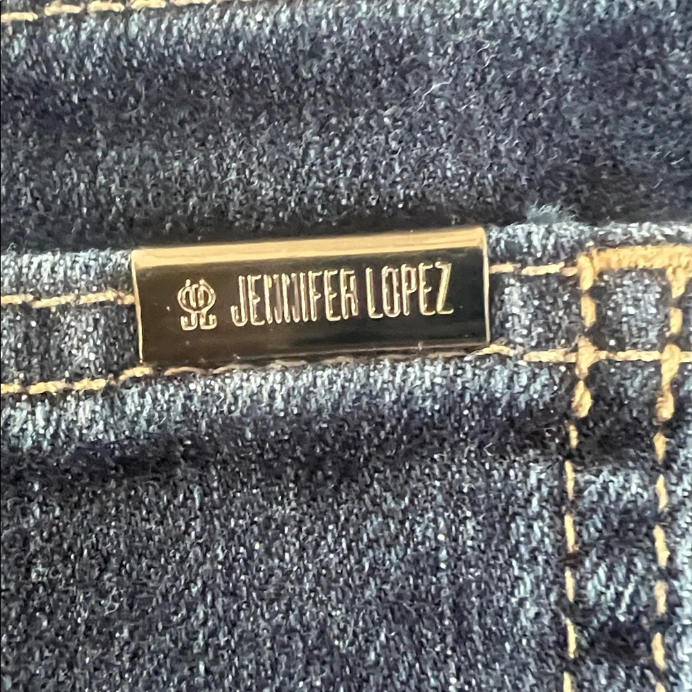 Jennifer Lopez Dark Blue BOYFRIEND Jean Shorts 🩳 - Picture 3 of 7